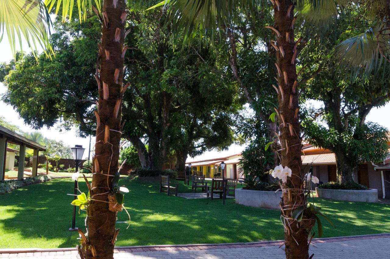 Villa De Holanda Parque Hotel Оламбра Экстерьер фото