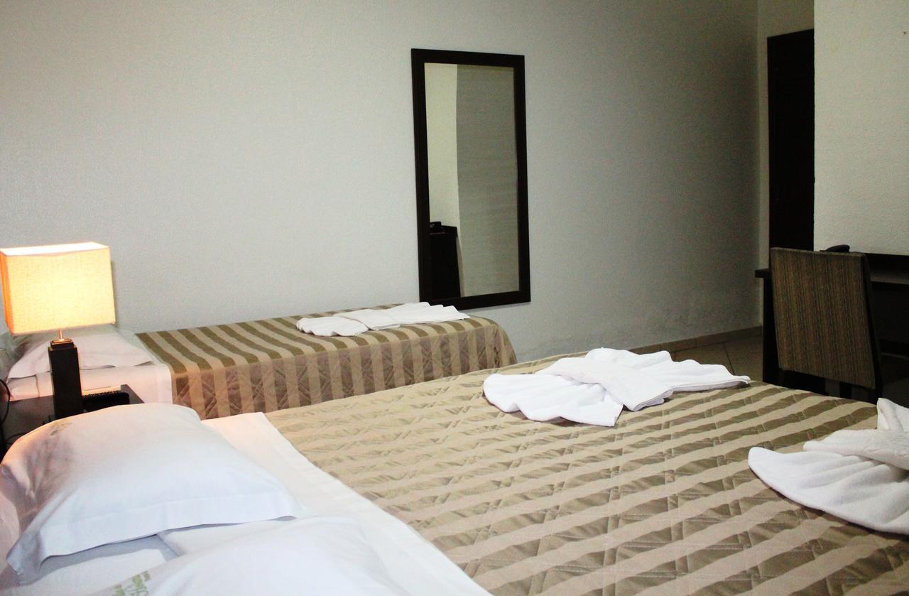 Villa De Holanda Parque Hotel Оламбра Экстерьер фото